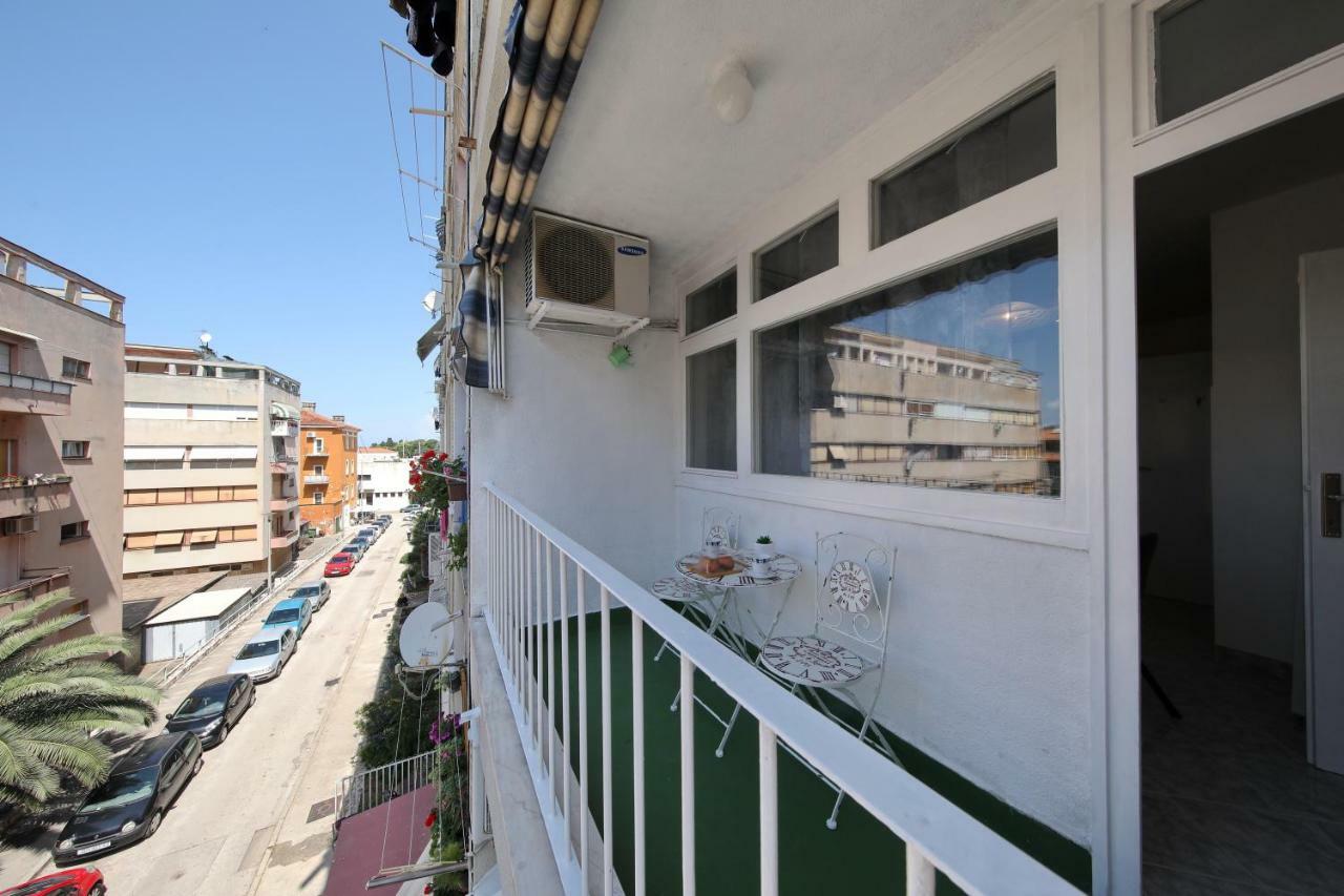 Apartman Lana In City Centre With Garage Zadar Eksteriør bilde