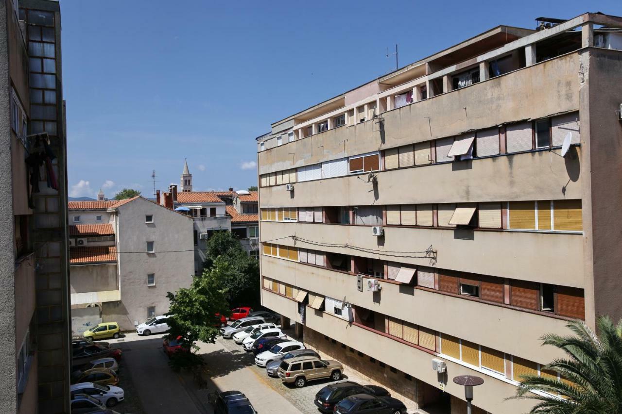 Apartman Lana In City Centre With Garage Zadar Eksteriør bilde